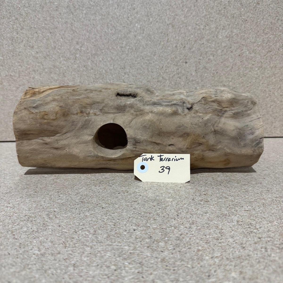 Wood 39 - Coffeewood Reptile Hide - Large - One Only