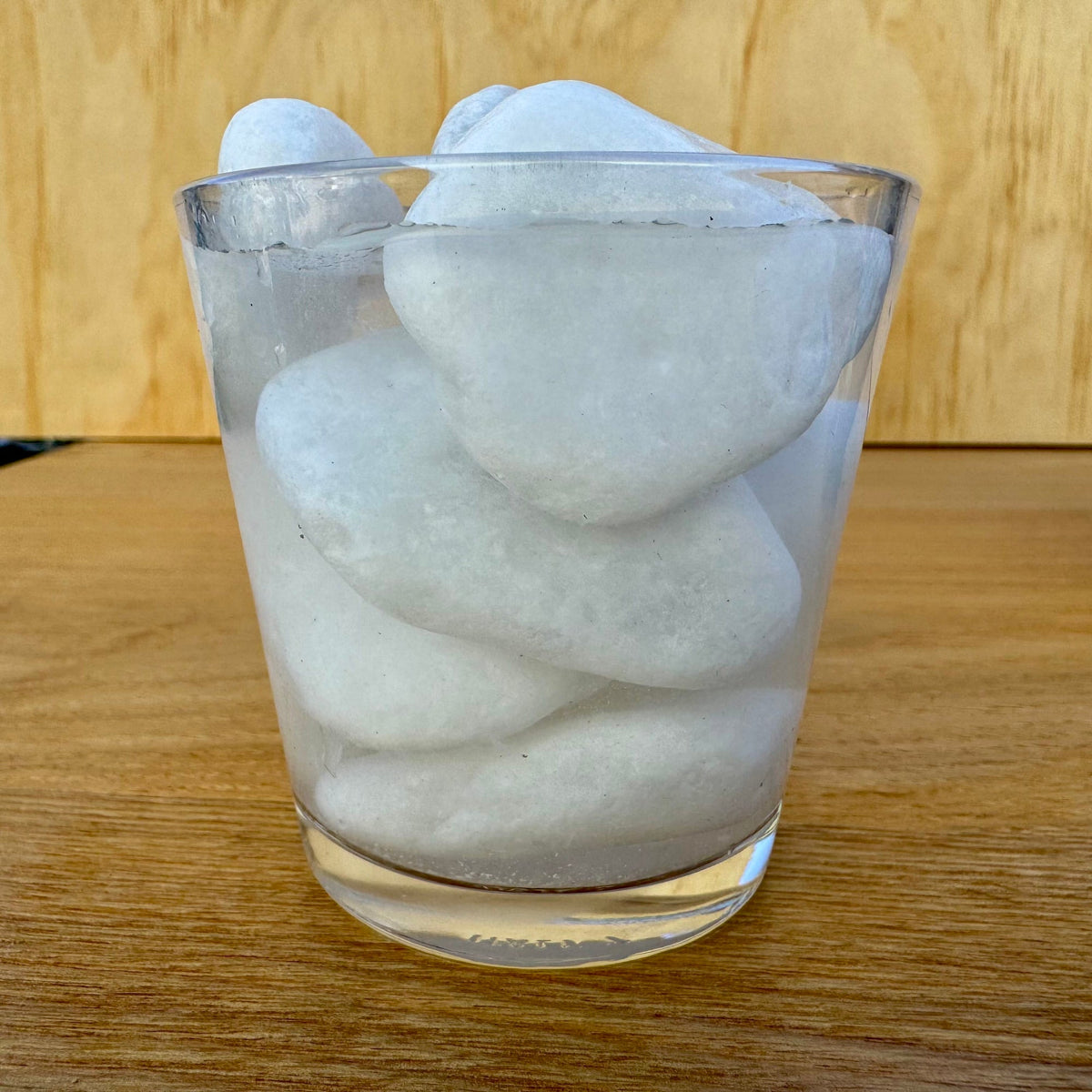 Natural White Stones 1kg - Jurassic Natural - Tank Terrarium Australia Natural Rock
